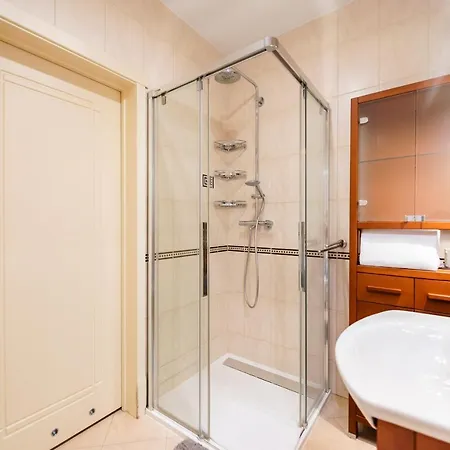 Metro Stoklosy Blue Mint Varsóvia